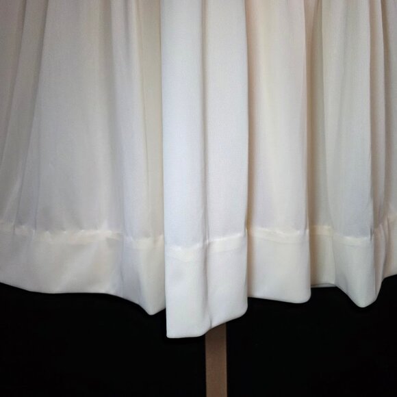 Vintage 70’s Sears Pale Yellow Maxi Nightgown Dress M (36) - Picture 3 of 11